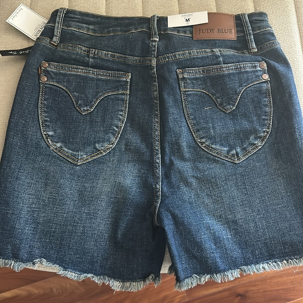 Judy Blue Denim Shorts - Picture 2 of 3